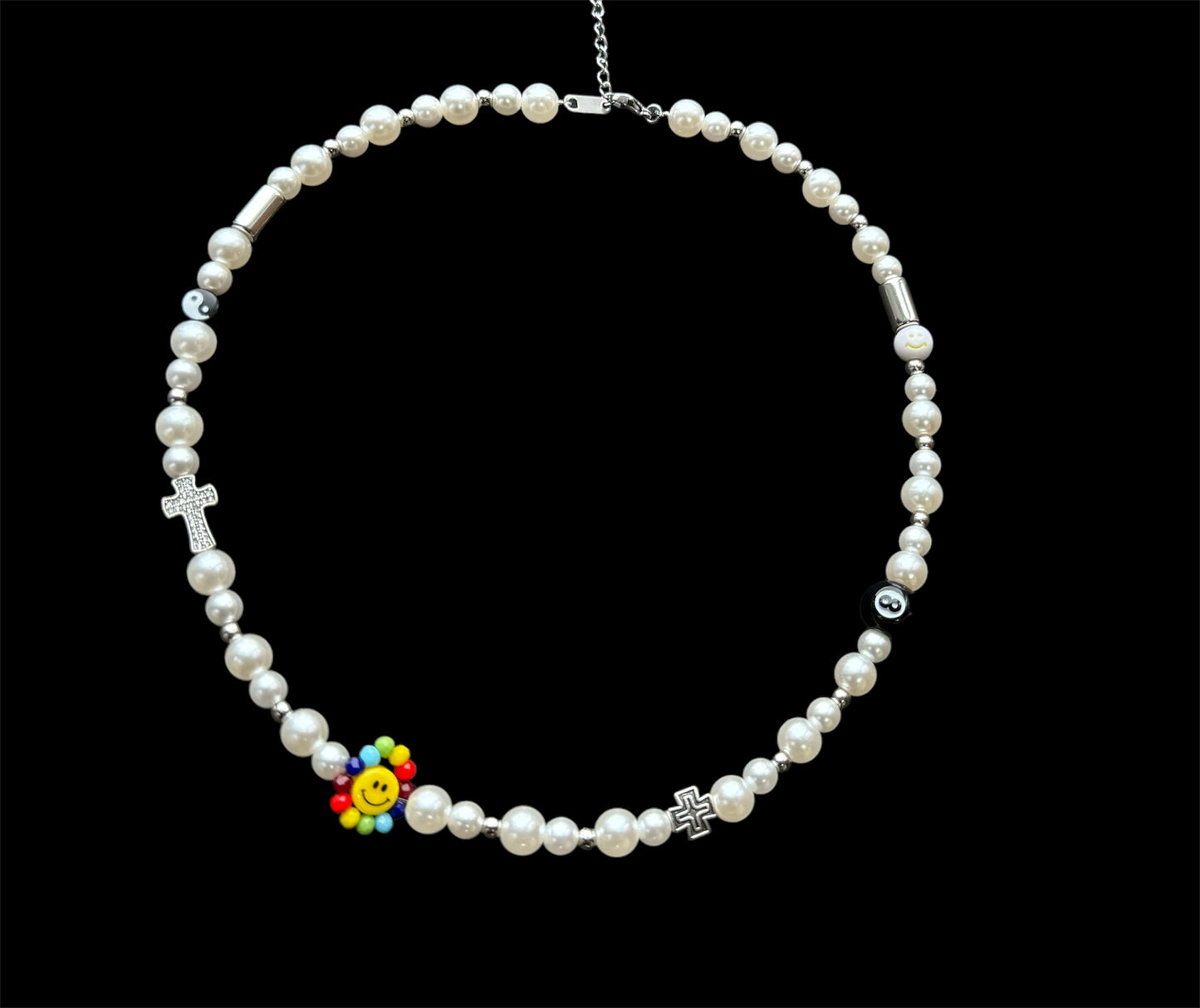 Rainbow smiley face pearl necklace